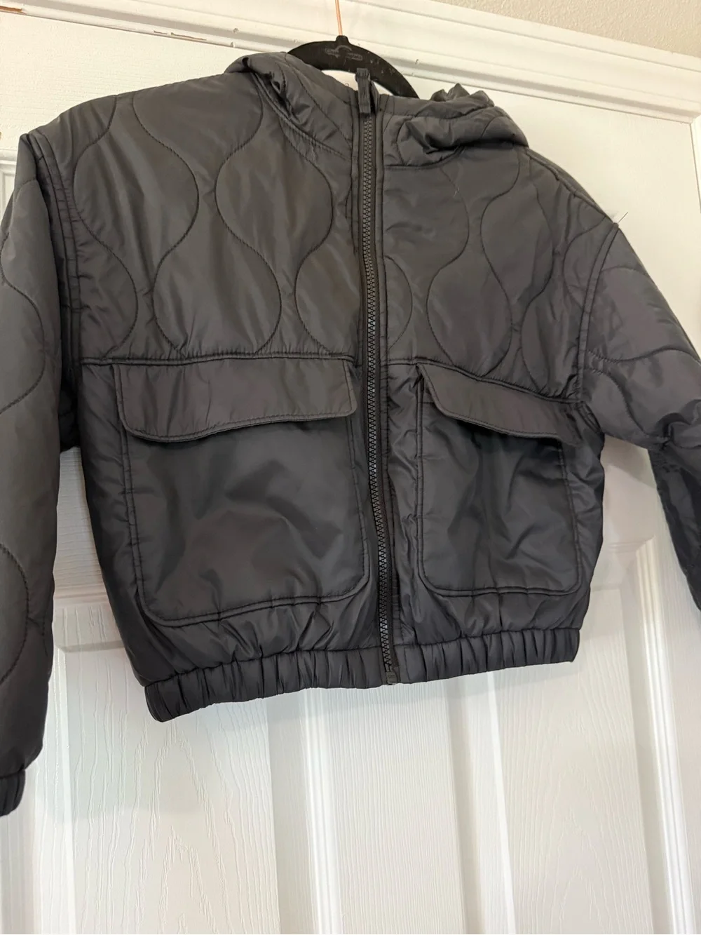 Girl’s Old Navy Quilted Hooded Jacket - Black (8)